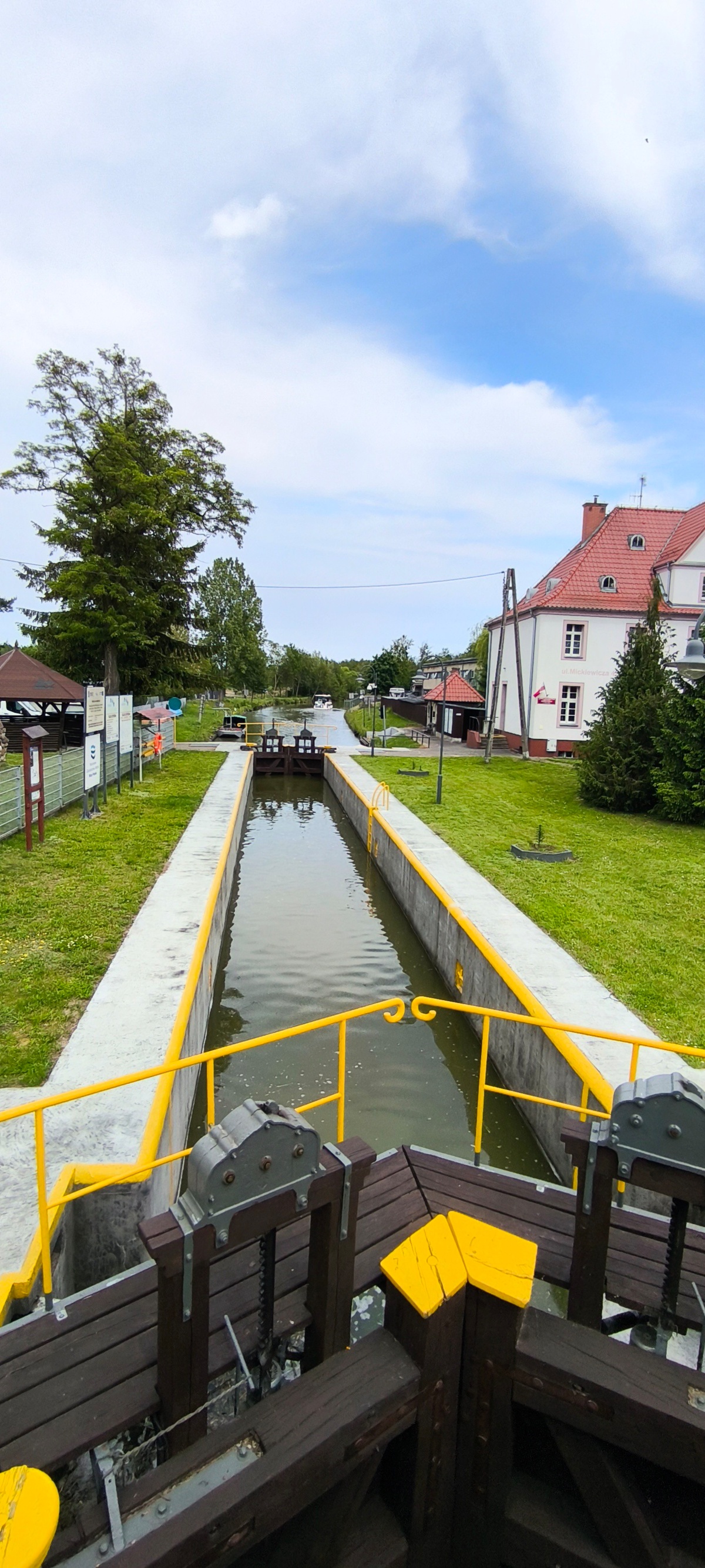 7392763f-5357-4159-a6cc-37157308ee87