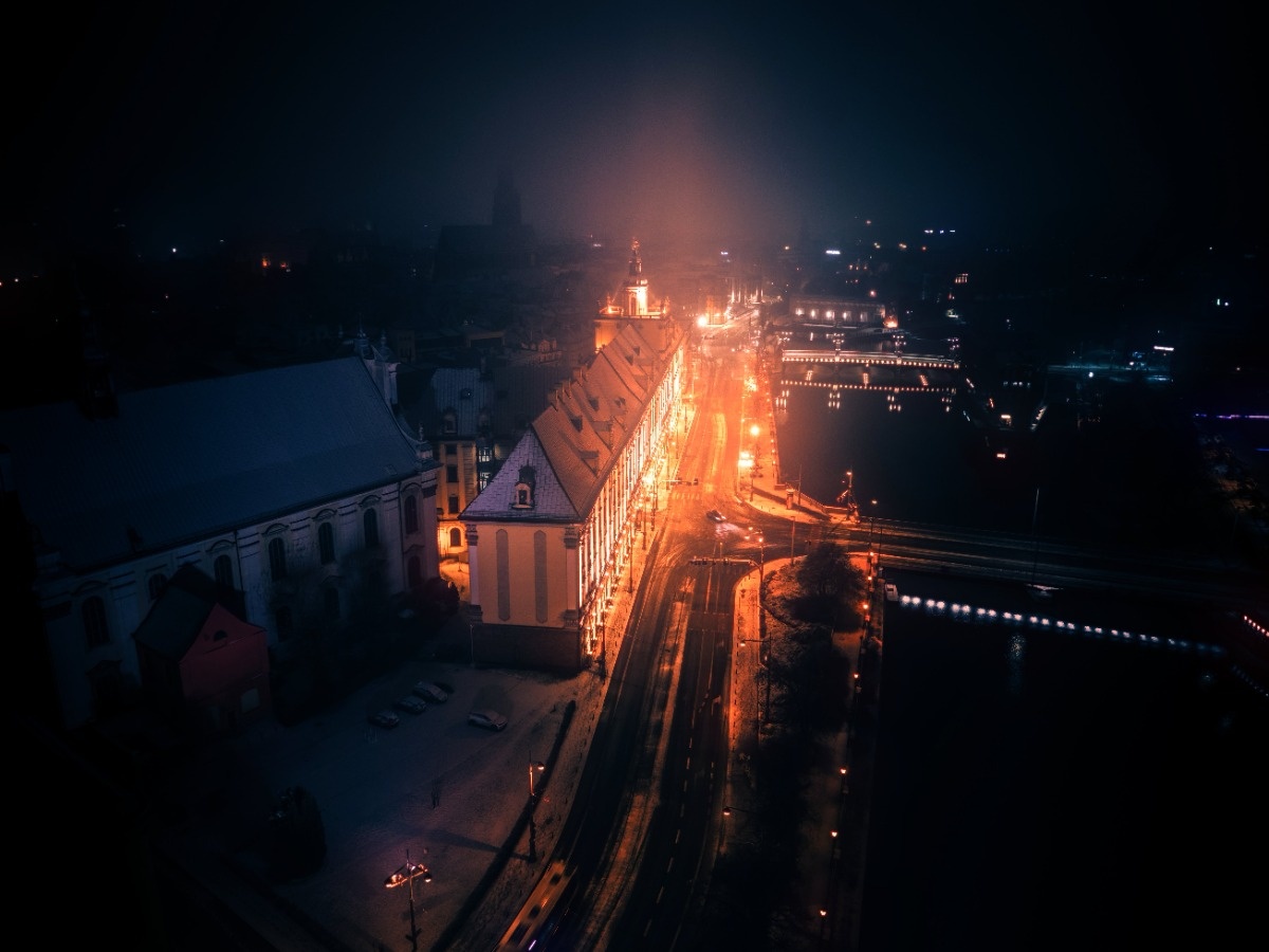 8f1bbb83-df18-48db-93cf-4649de0fa3e8