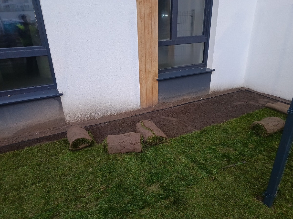 b249d16b-b0a8-42fb-91cd-baf688d7f2f2