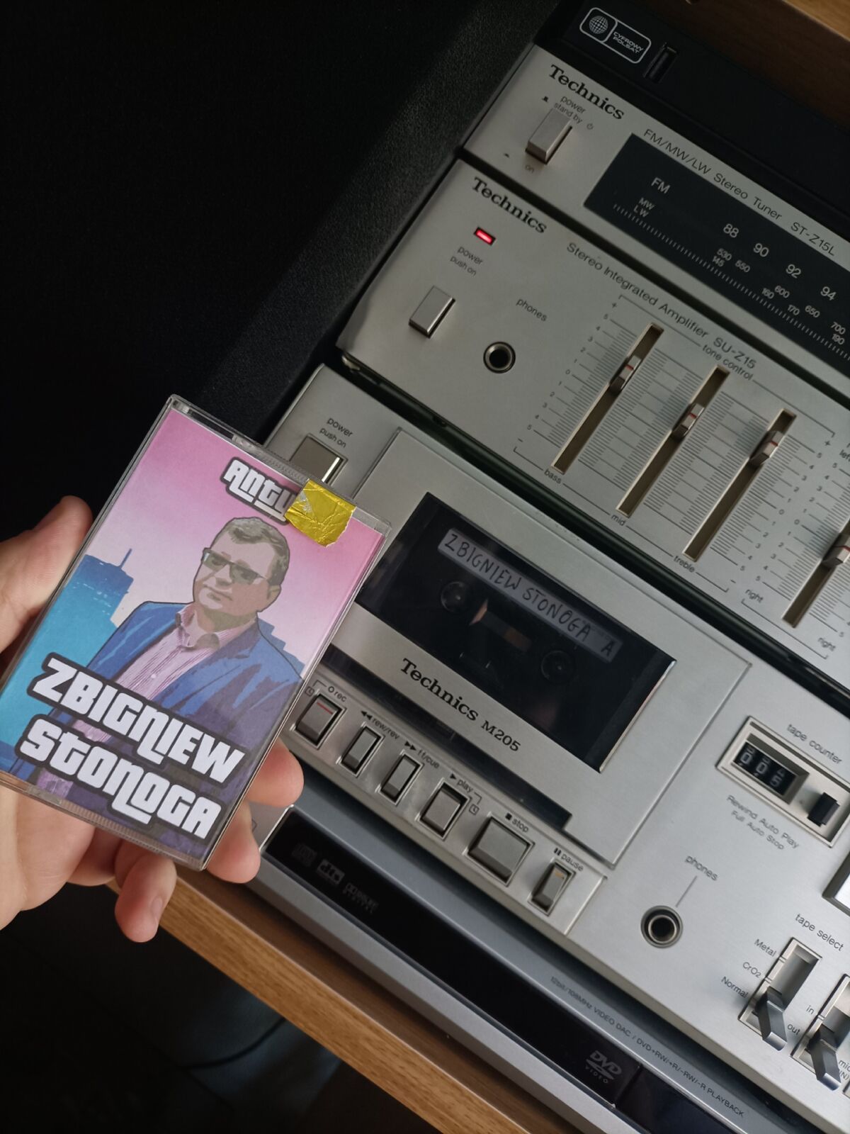 49f5ffb5-f834-4742-a6f9-8027e6cfdb38