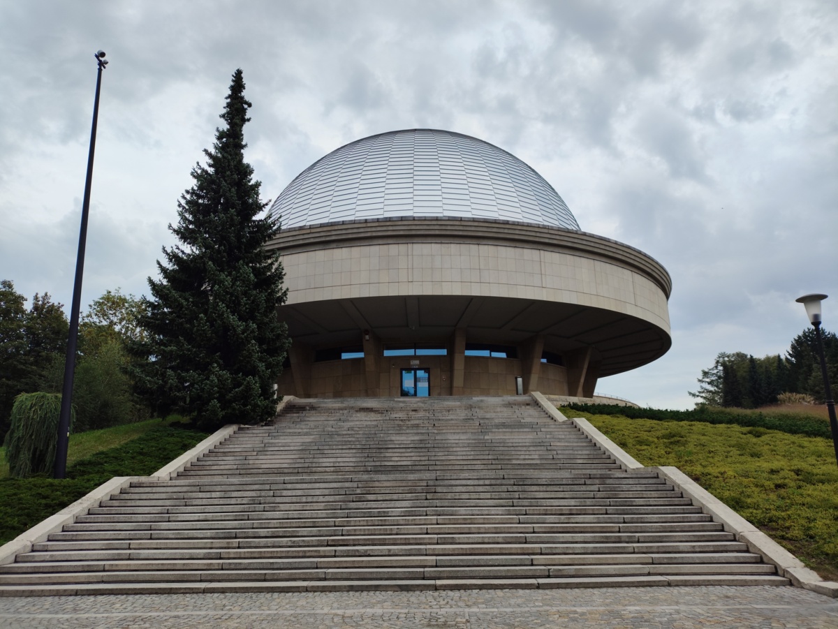 15eb30d3-cc4e-4fc8-b7c4-4a51366371c4