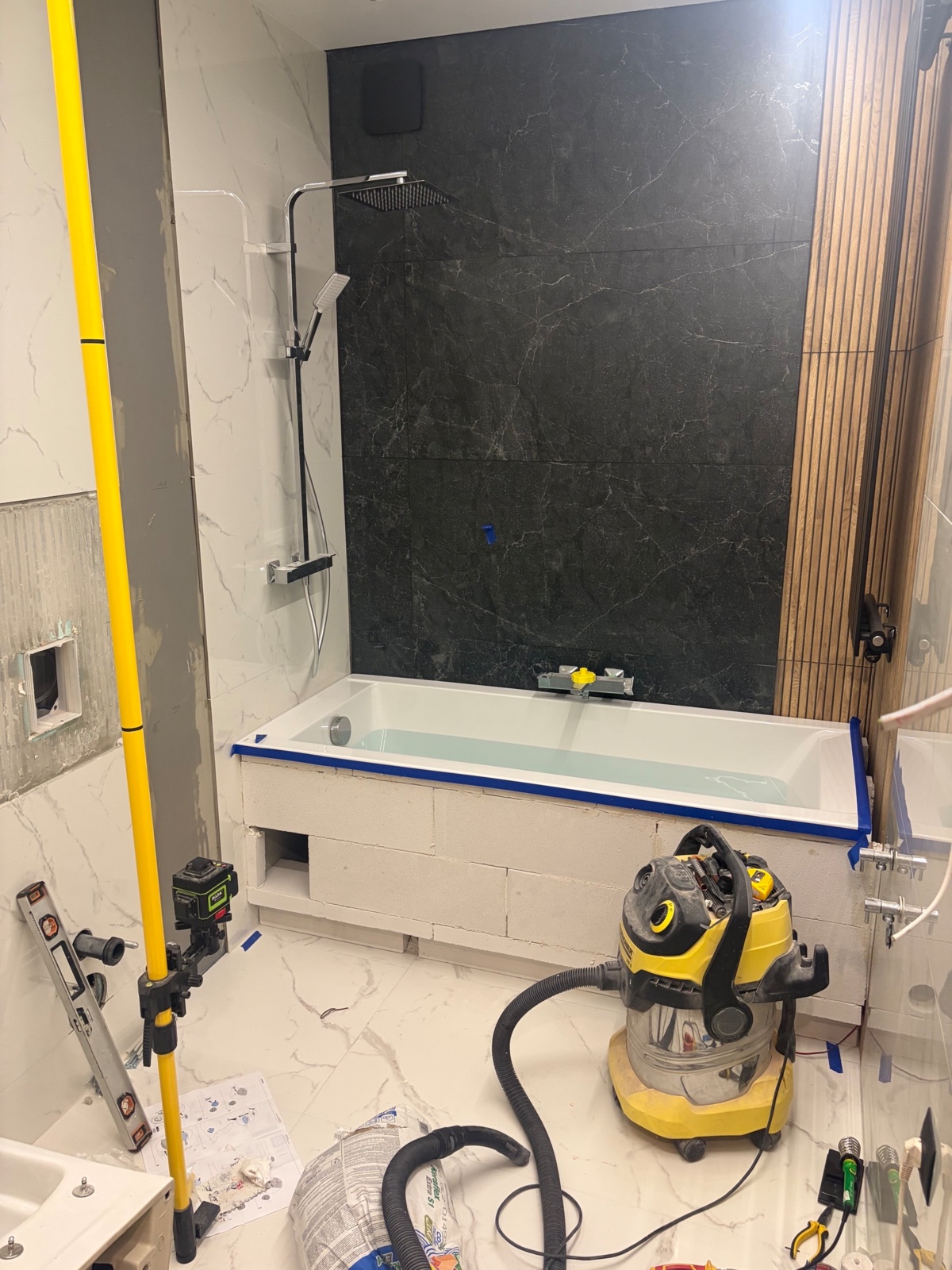 c860a32d-74ac-43b3-94fe-6f1034eb99a5