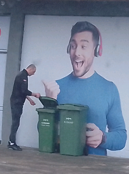 87574734-434c-4b26-ae78-4a5d03a1df95