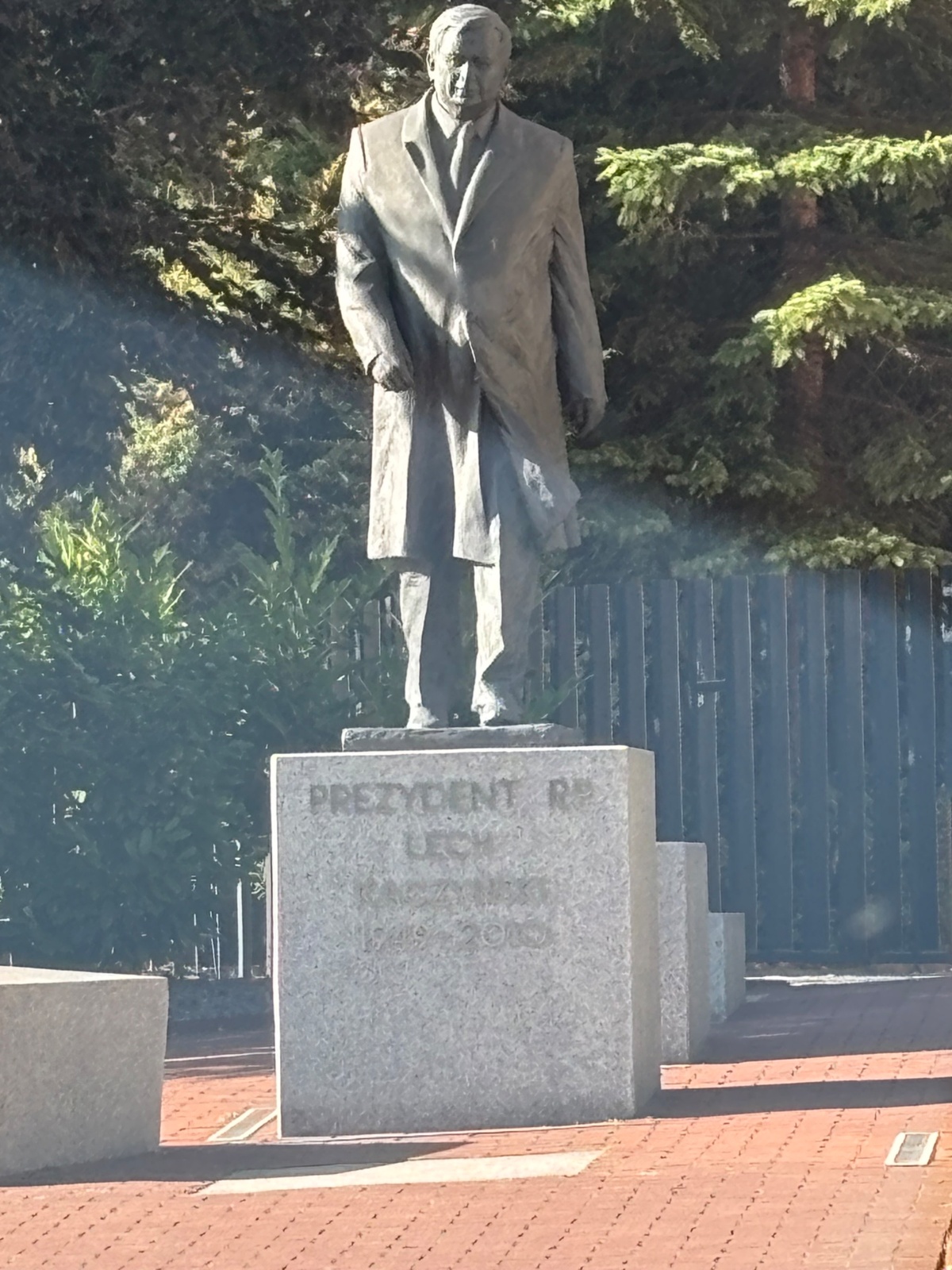 b690e5e9-49df-4341-b25e-f9ca8894bae8