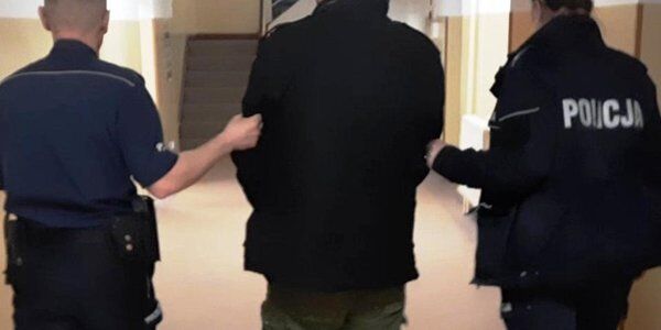 Zabił matkę, a przed laty babkę. Dwie zbrodnie w tym samym mieszkaniu