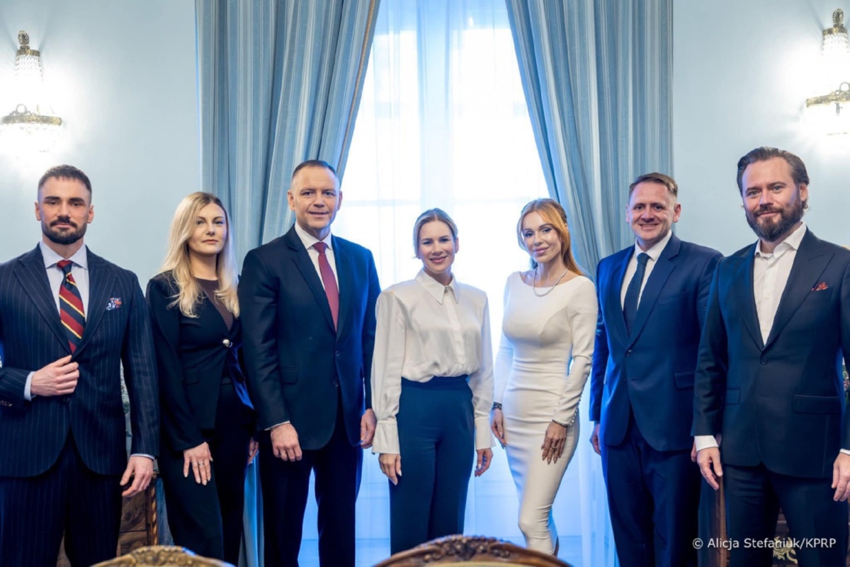 a052a175-2152-46ca-a47e-3e6ad60beb2f