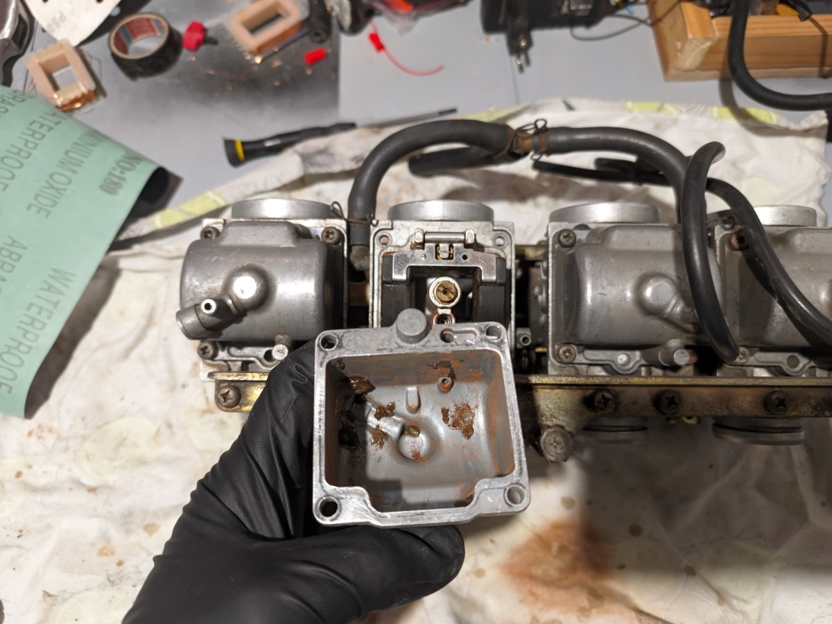 28ec984b-2b0b-42b3-a861-07ad4f77ac0f