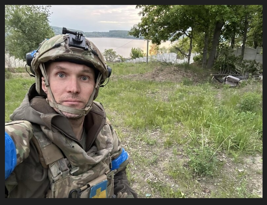 da4f453e-7cb1-44a7-9411-fd3506972917