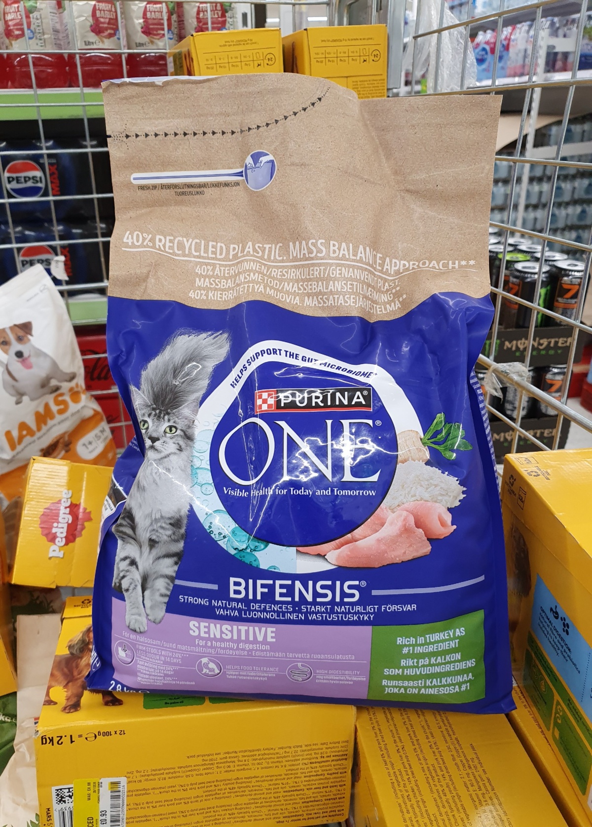 7dbc9293-4969-4a85-9e7b-96d149550b4f