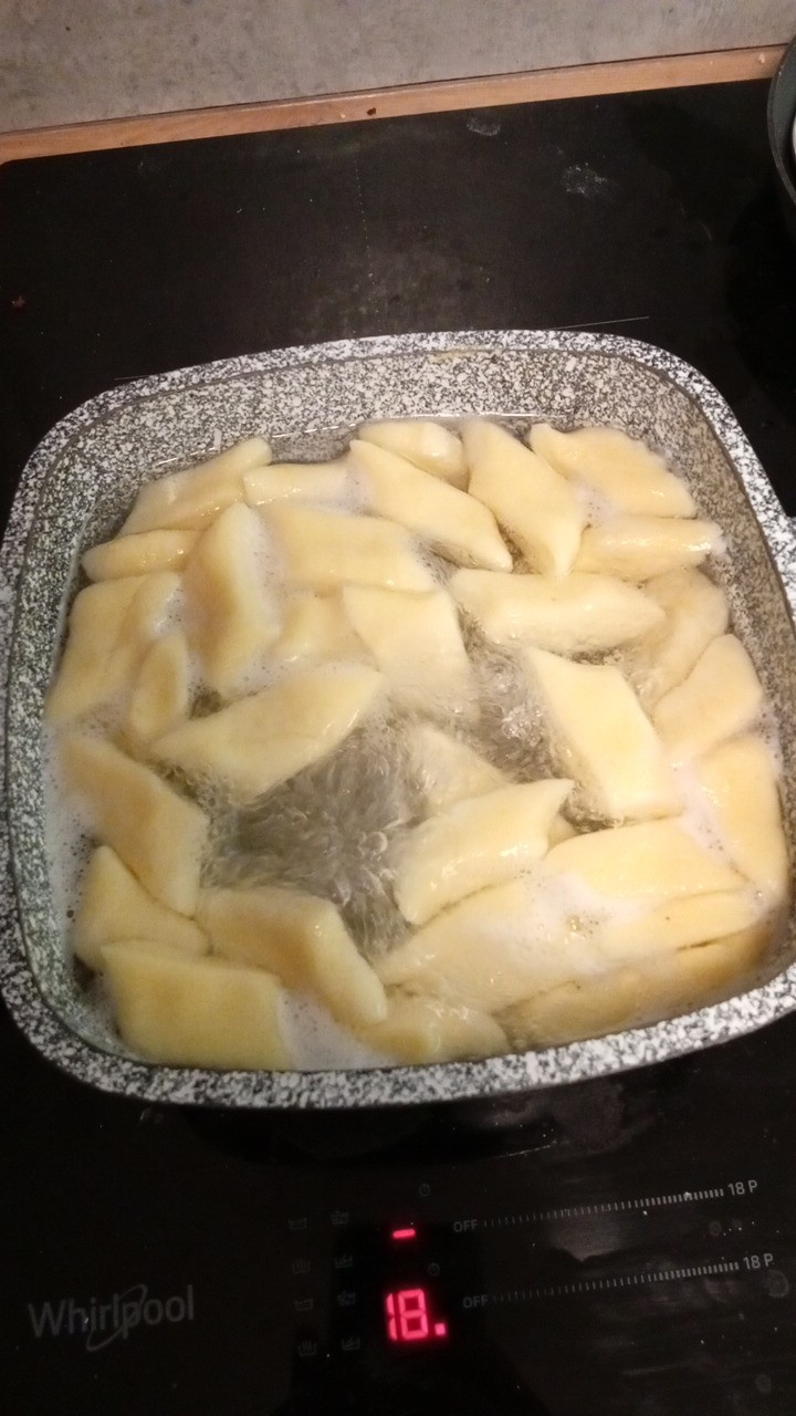 d2df5b04-fdf1-4b2e-849b-d30d579a228c