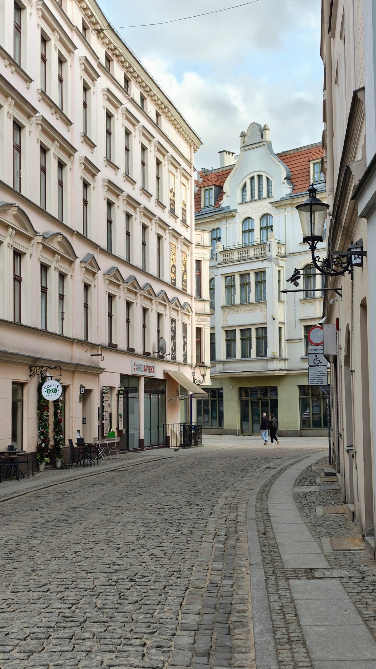 05a623c4-1972-4b64-b3d7-d393f1d8a4fe