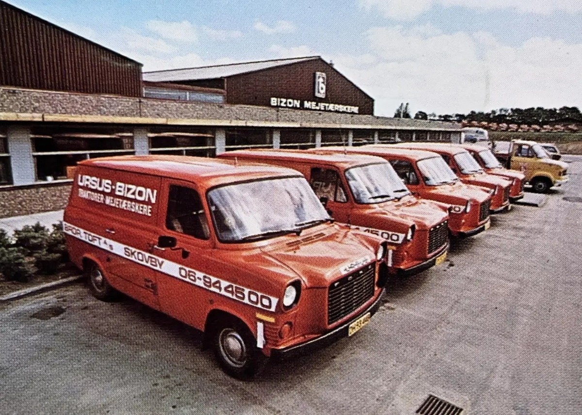 54e3bce8-88b8-4c79-99d7-5a1bfe19abd2