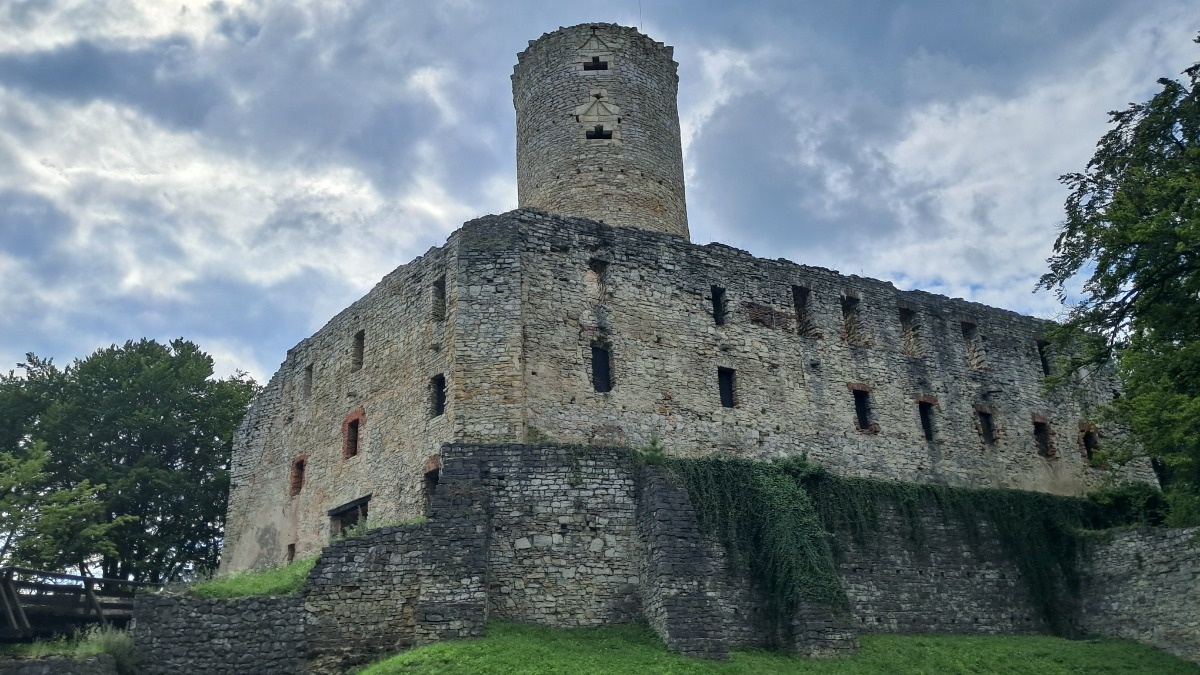 ef832ae7-cf1f-47d6-8432-de0db231082b