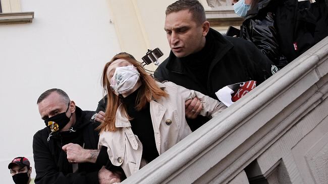 Akt oskarżenia przeciwko Bąkiewiczowi. Grozi mu kara do dwóch lat więzienia. "Ogromny sukces"