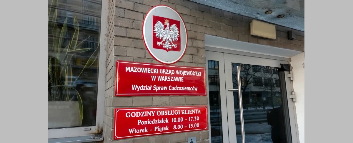 Setki tysięcy imigrantów rocznie z milczącą zgodą w sprawie legalizacji pobytu w Polsce? „Polska przekształciła się w państwo imigracyjne”