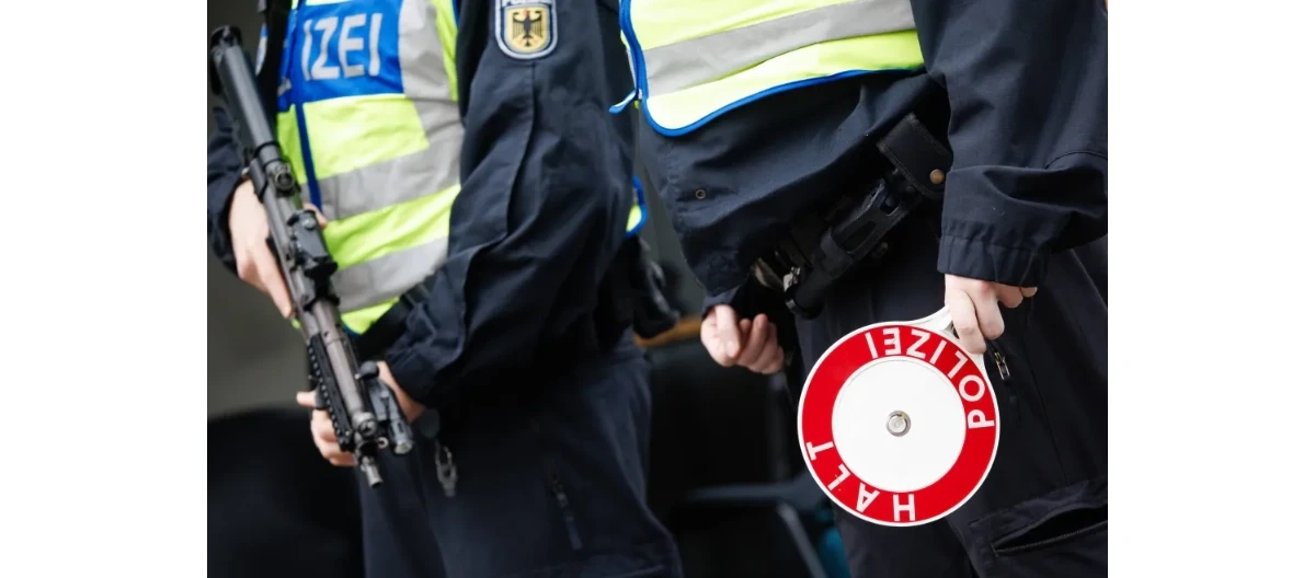 Niemiecka policja zatrzymała trzech podejrzanych o przygotowania do ataku na Bundestag