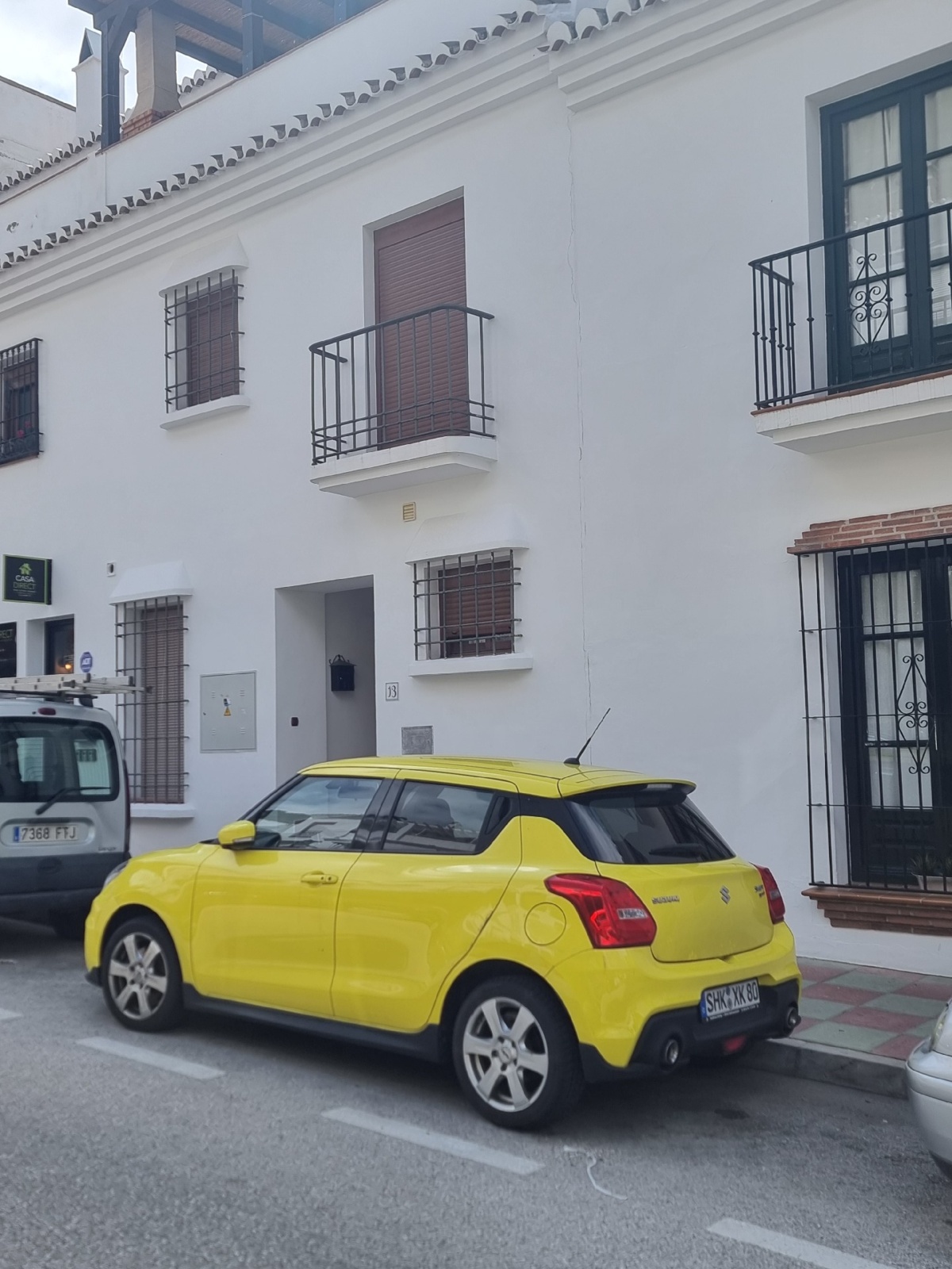 2c87721b-7dab-4e30-b031-45d1c39e2873