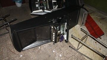 Krapkowice. Zdemolował automaty młotem, aby odzyskać przegrane pieniądze. Zostawił swój dowód