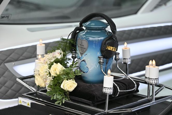 5c1da112-0b49-4d89-bf2e-fadf143e5cf7