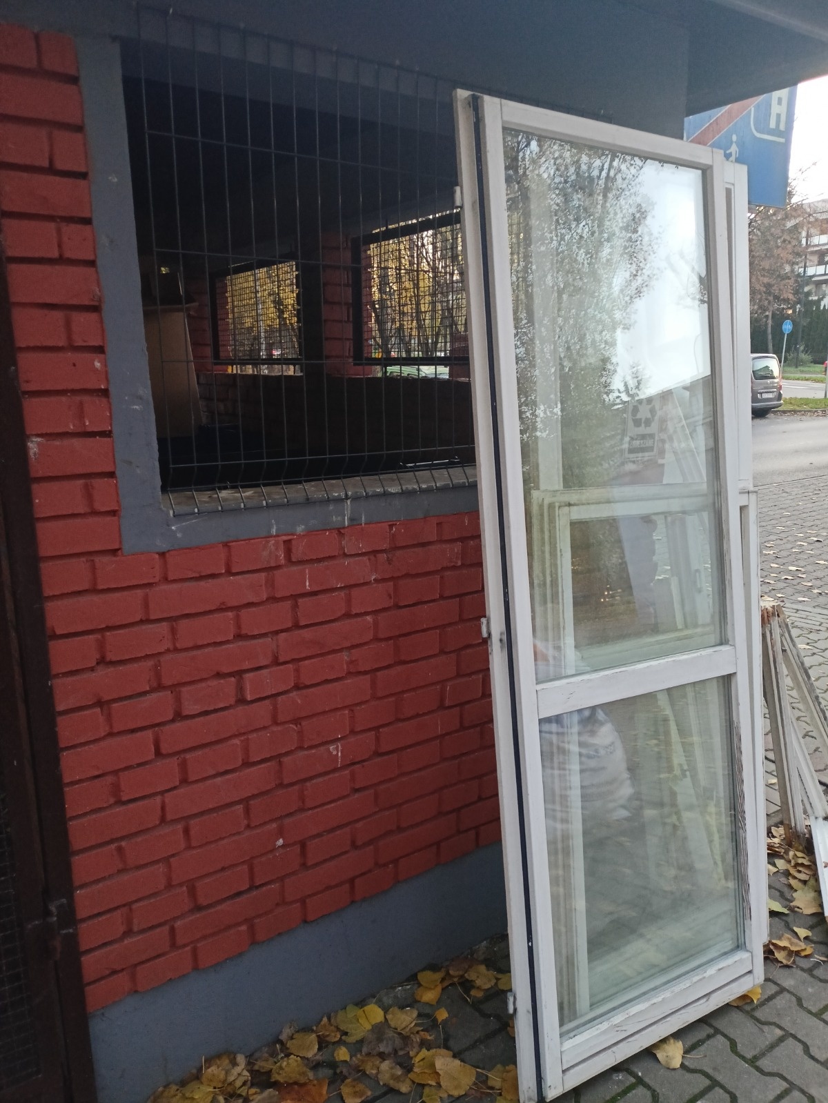 2bdb0c66-a265-47f2-9a03-759da5d1e271