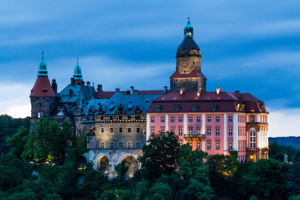 f06ac856-d99b-499e-a5d6-5ff7f3713344