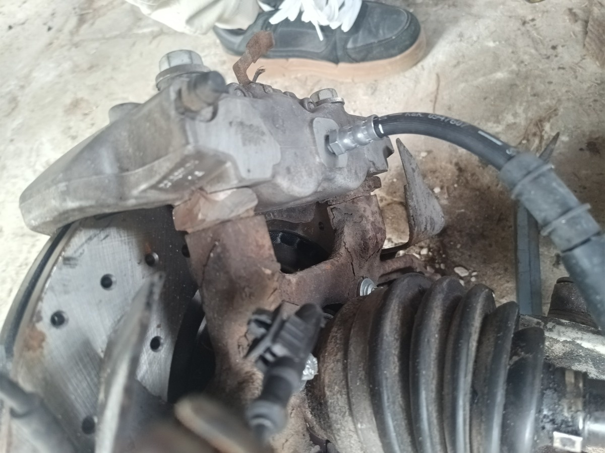 8fc92b11-a56f-4fbc-ade4-05fb916eb30c