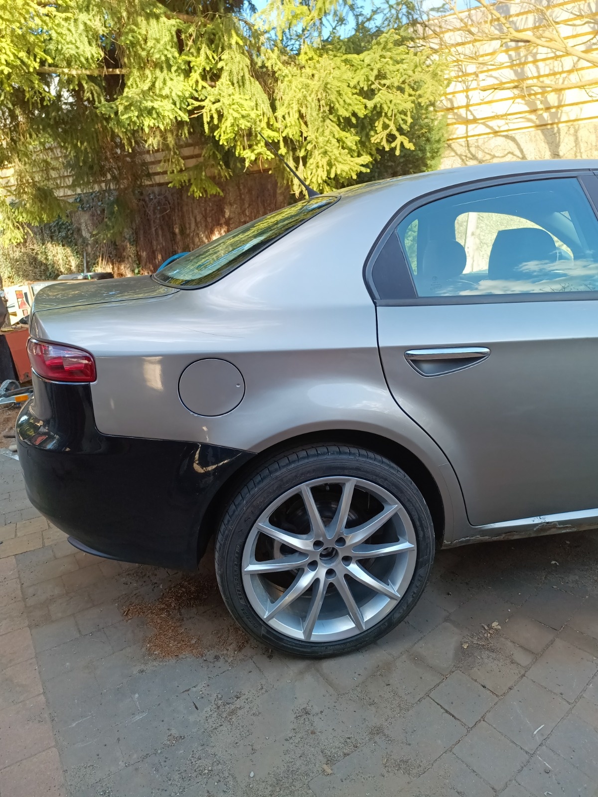 d56e8dc8-379a-417a-9921-6319e1ec0339