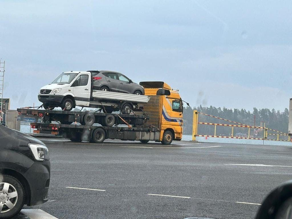 47f2744b-9783-450d-b1fd-05a9ad91484b