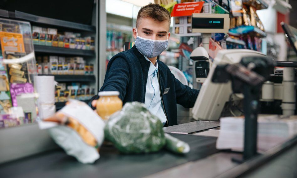 Ofert pracy więcej, ale niełatwo o etat