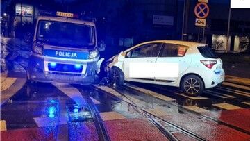 Łódź. Prowadził pod wpływem narkotyków. Wjechał w radiowóz