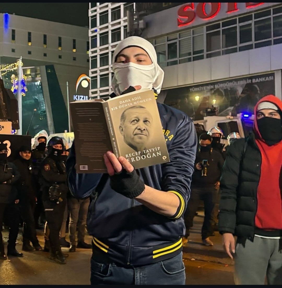 7f441a24-71f0-48d0-8f7d-0f3e4da6182c