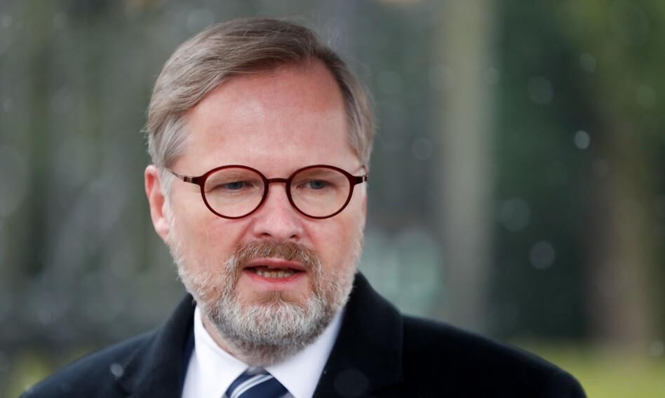 Premier Czech zdradza, na ile wystarczy im zapasów paliw