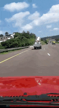 d2397982-d3dd-474a-958f-fe5cb5cf6b0b