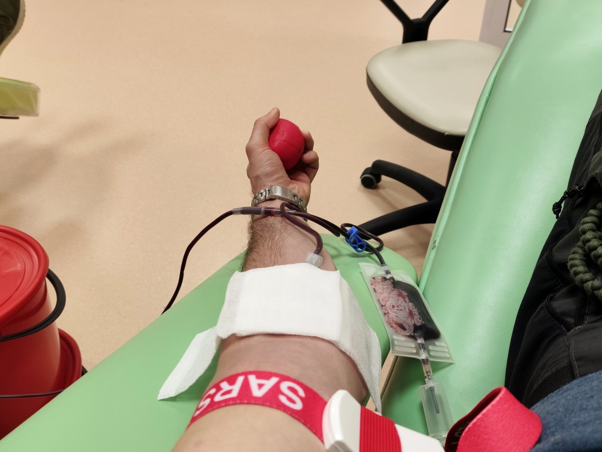 200ff0b5-9f18-415d-aee6-c1d1b988341a