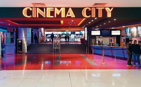 Lato w kinach należy do młodego widza. Wygrywa Czarna Wdowa