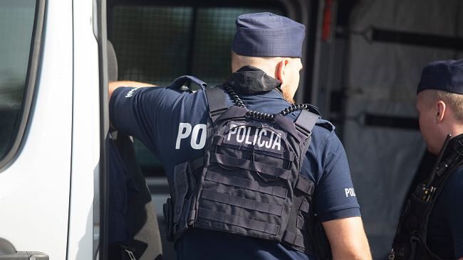 Mielec. Starcia między Polakami i Romami. "W grupę ludzi wjechał rozpędzony samochód"