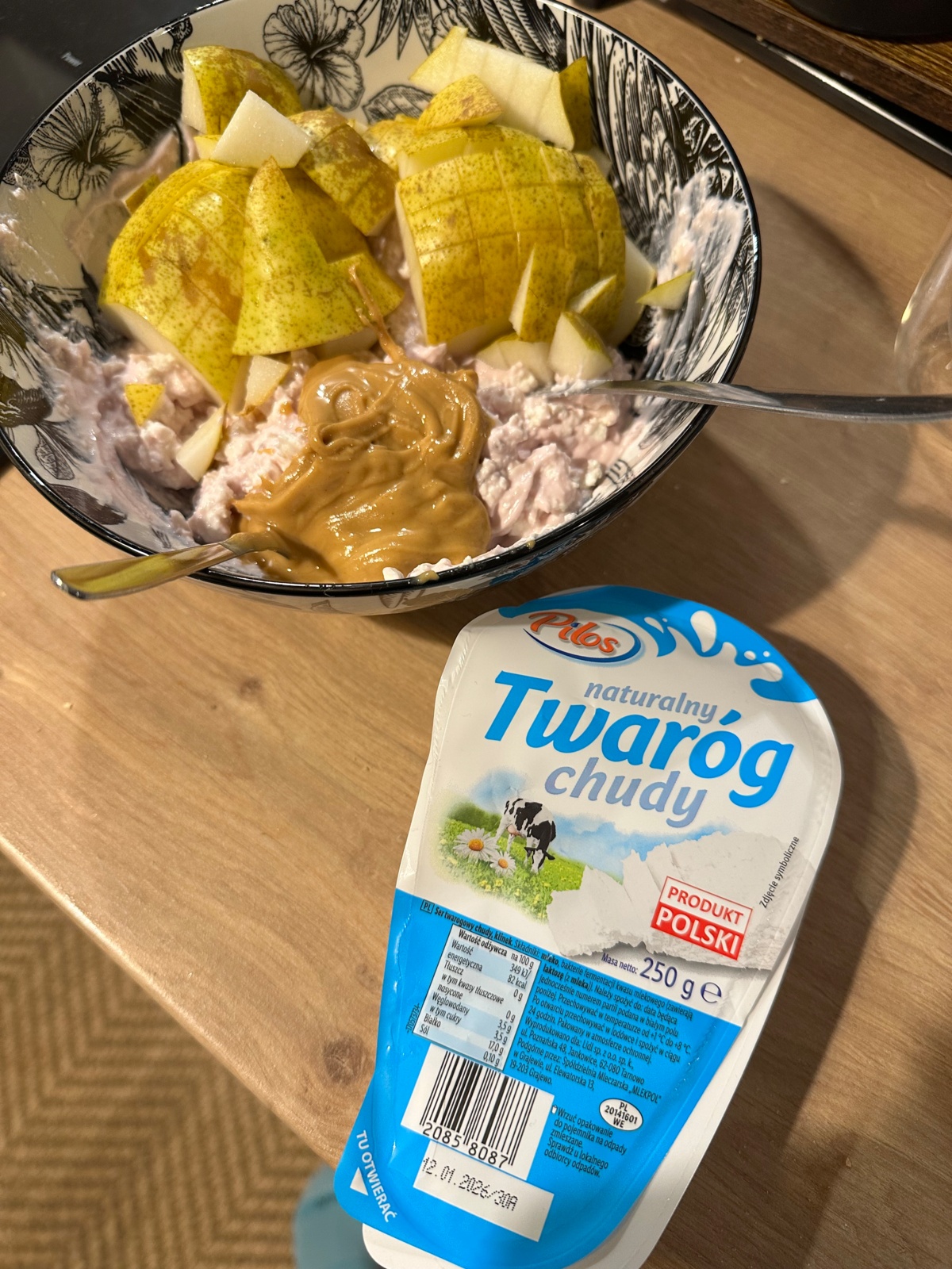 74750327-305f-483c-b54f-51983462a2fe