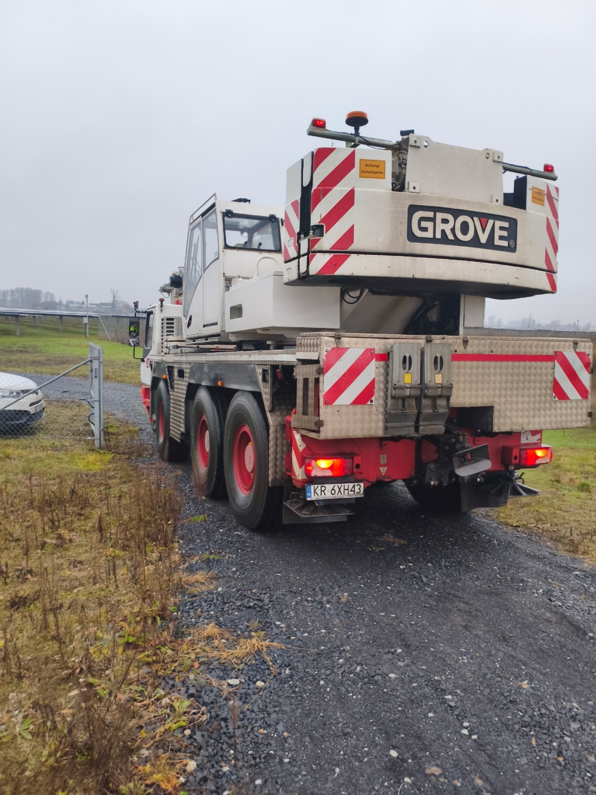 efb8d391-1dec-4bfd-b867-1a0c530cc9ca