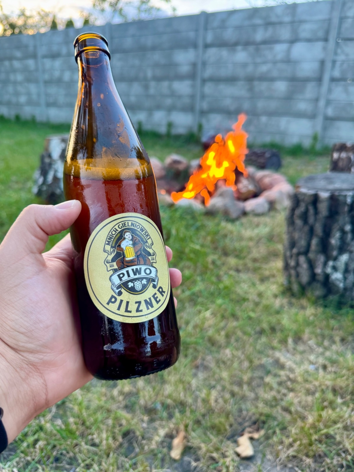 6e24abd2-afee-4ade-8dea-98591f4fcb3f