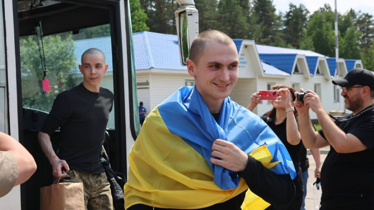 dec89e9b-dd97-43d6-adc5-52380b807ab2