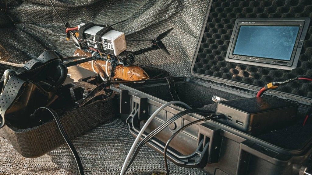 Polscy nacjonaliści uczą się bojowego wykorzystania dronów [WYWIAD]