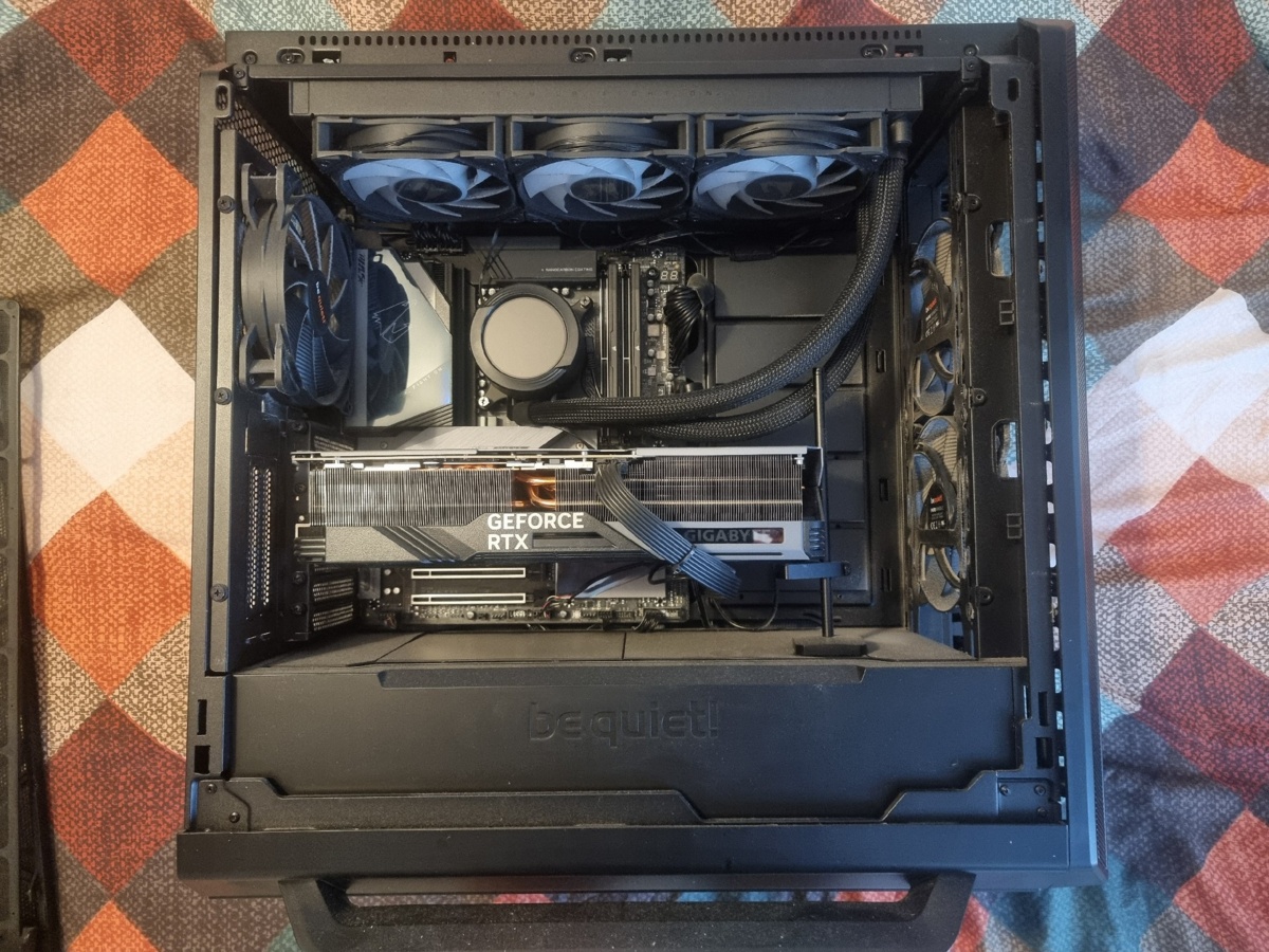 0ede8619-5e8f-4e23-b373-07a27de09a21