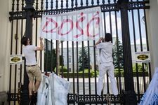 Medycy nie przyjdą na spotkanie z ministrem zdrowia Adamem Niedzielskim. Zaproponowali inny termin i miejsce