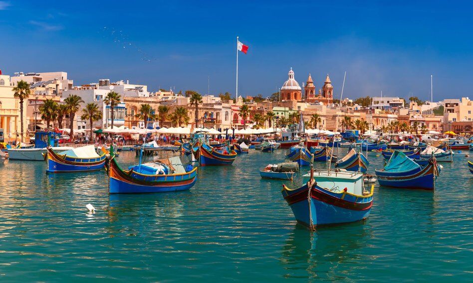 Malta rezygnuje z planu wpuszczania jedynie osób zaszczepionych na COVID-19