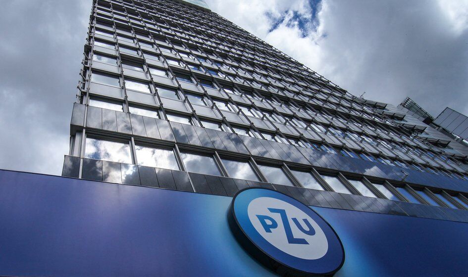 Zysk netto grupy PZU w II kw. '21 wyniósł 774 mln zł wobec konsensusu 754 mln zł