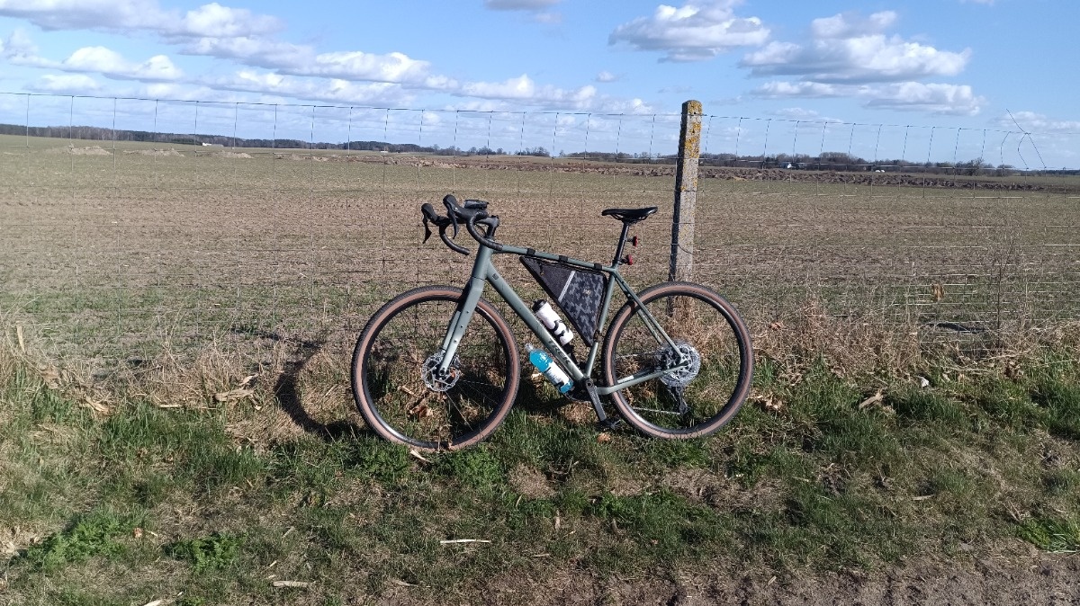 e2c6eb94-8d6f-4305-bd72-c974159d476f