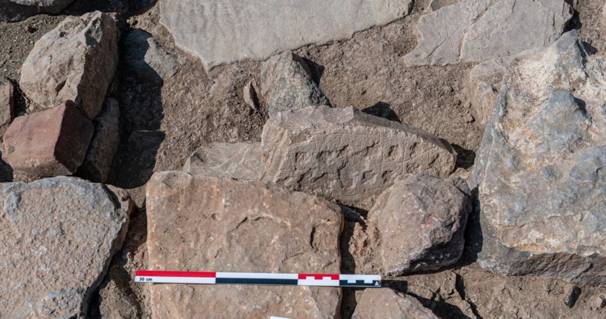 "Najbardziej pasjonujące znalezisko". Polscy archeolodzy odkryli grę planszową sprzed ponad 4 tys. lat