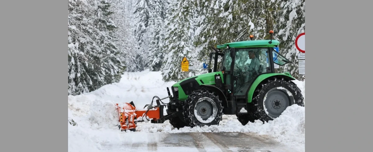 Szlaki w Tatrach otwarte. TOPR ostrzega, by nie wychodzić powyżej schronisk