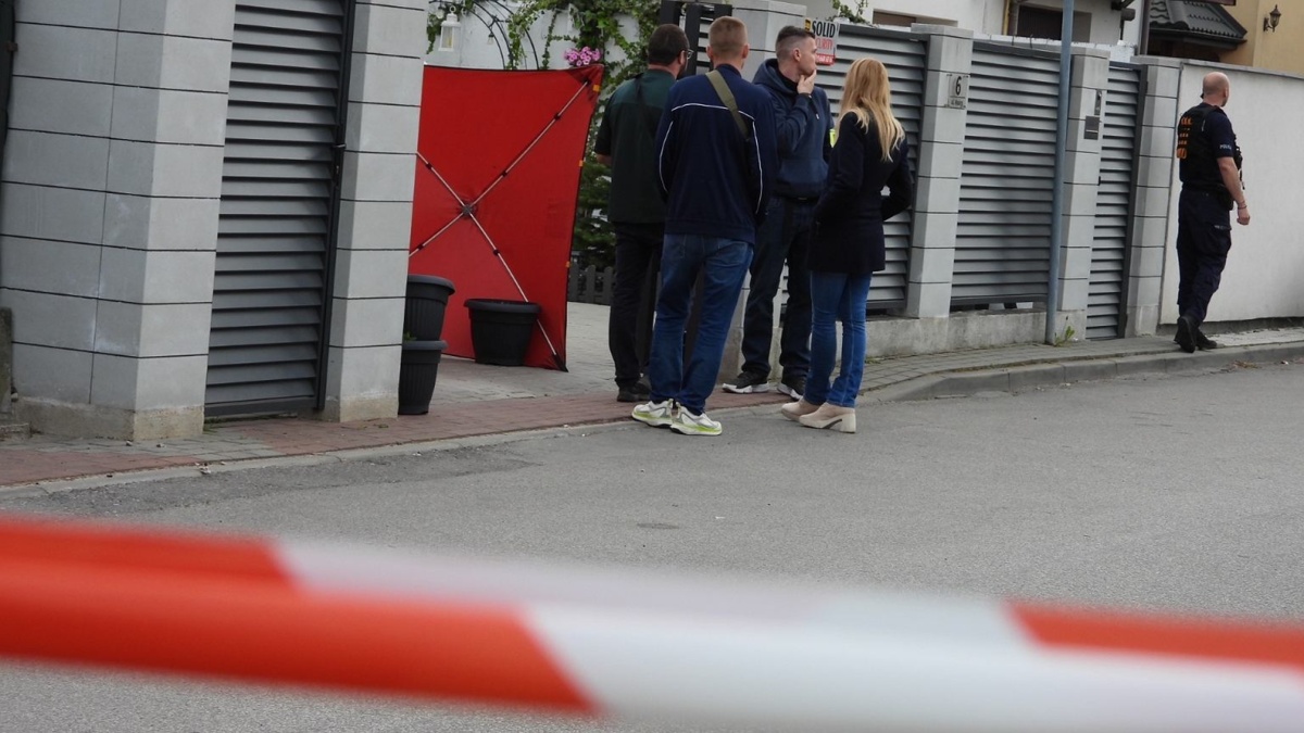 Zabójstwo kobiety pod Warszawą. Policja znalazła ciało 67-latka
