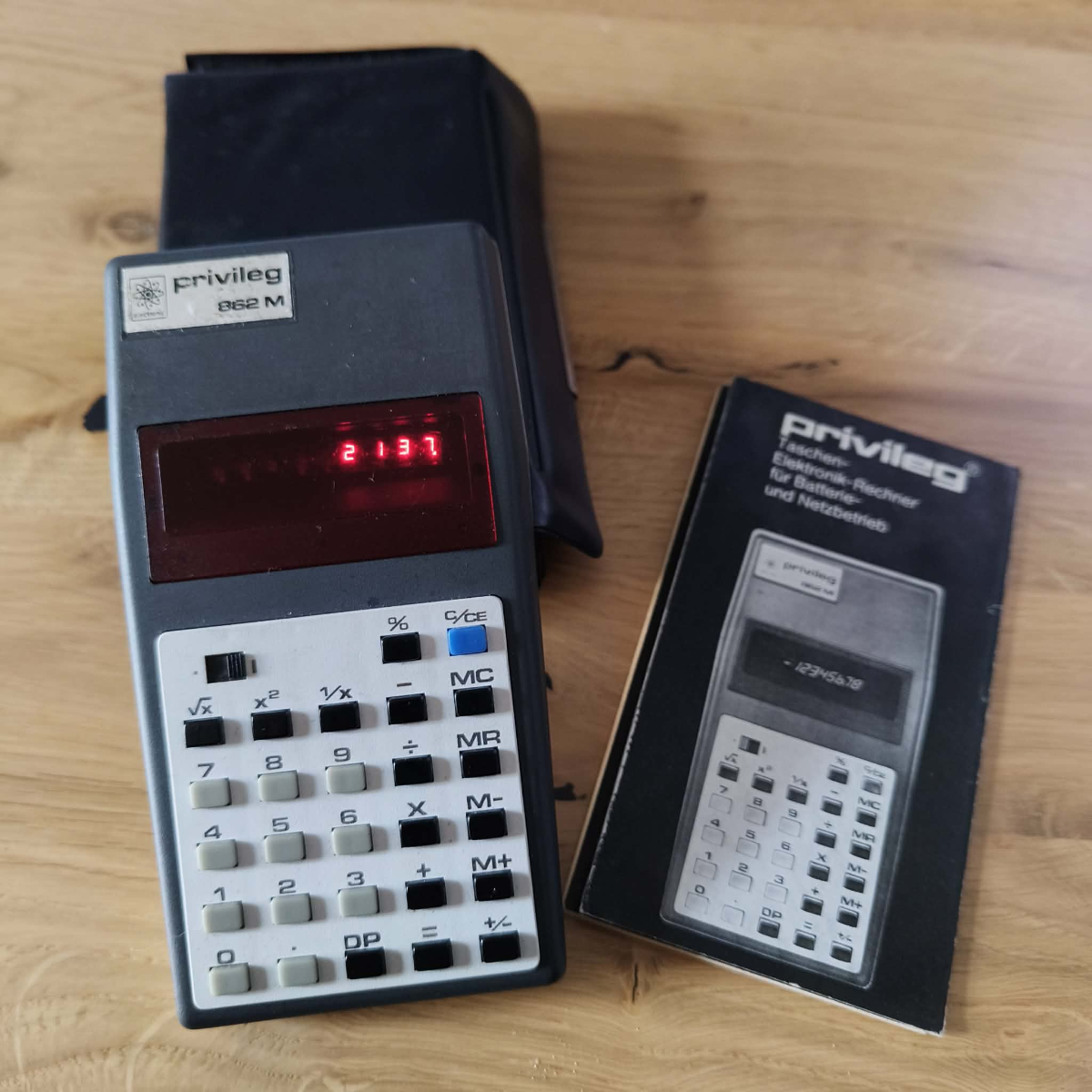 d457af8e-a323-4105-9027-a646a3a66ea4